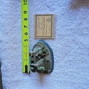 Thomas Kinkade Filkin's cottage miniature